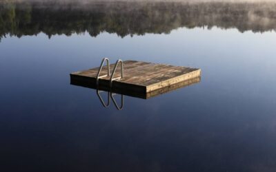 Rolling Docks vs. Floating Docks - A Comparison
