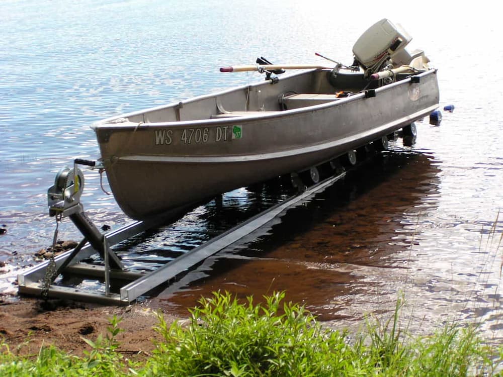 Roll-N-Go Premium Medium Boat Ramp System (1500 Series)