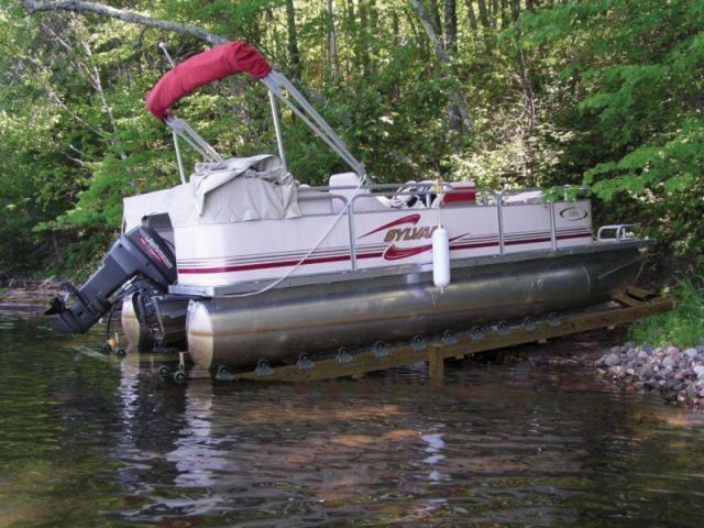 Classic Pontoon Boat Ramp System