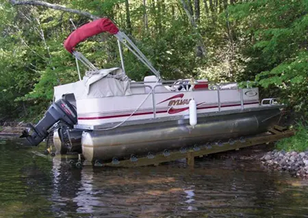 Shoredocker Pontoon Boat Railway Systems